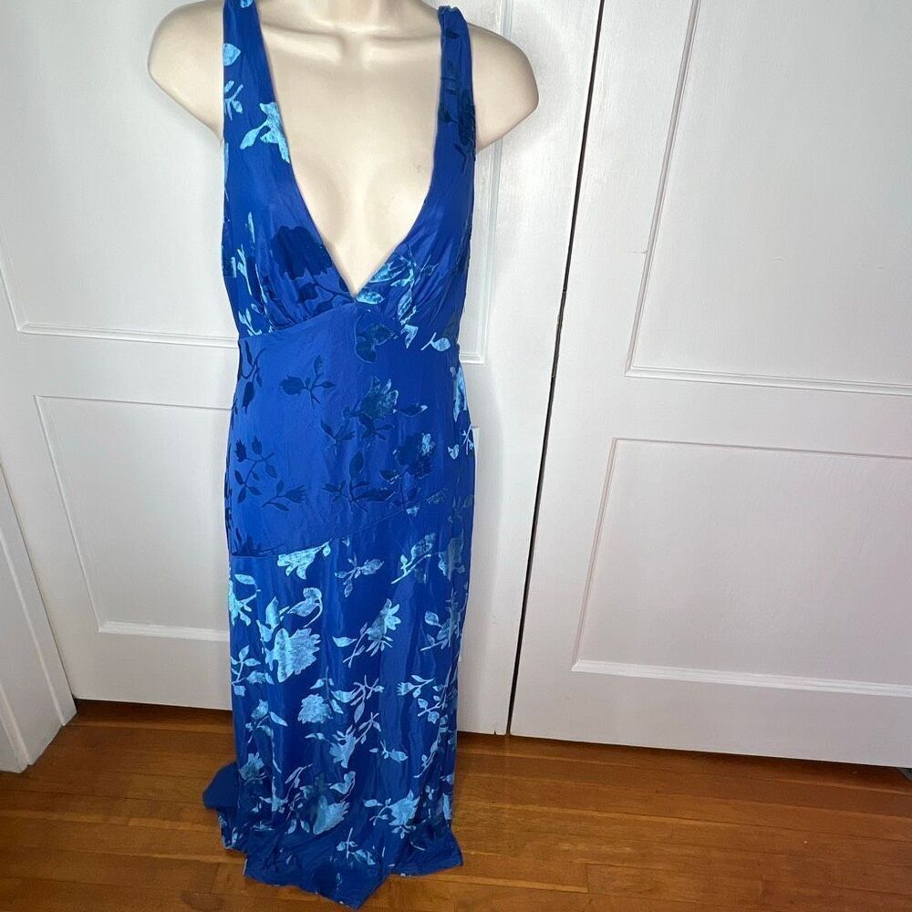 Petal & Pup Izzy Midi Dress Metallic Blue Floral Nwot Size Large